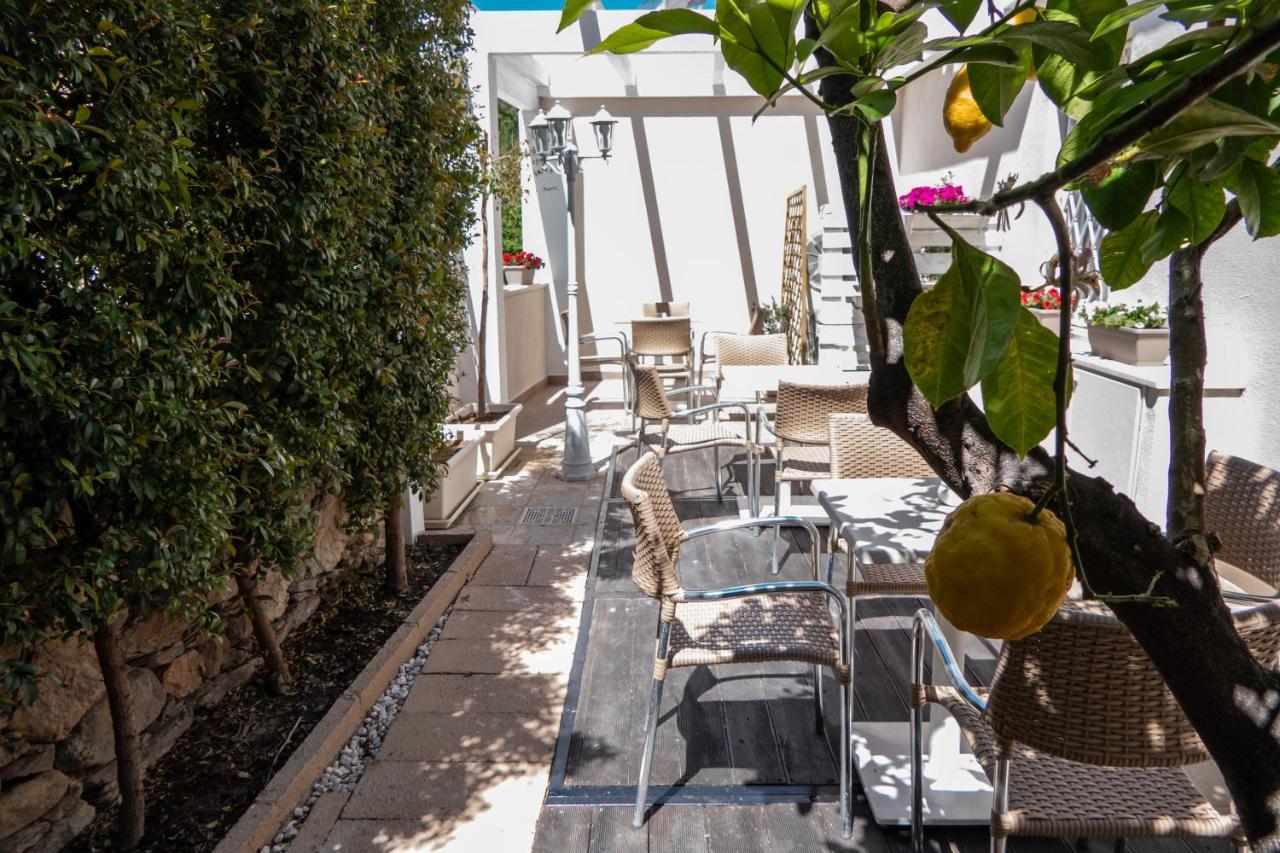 Marme Hotel San Teodoro  Buitenkant foto