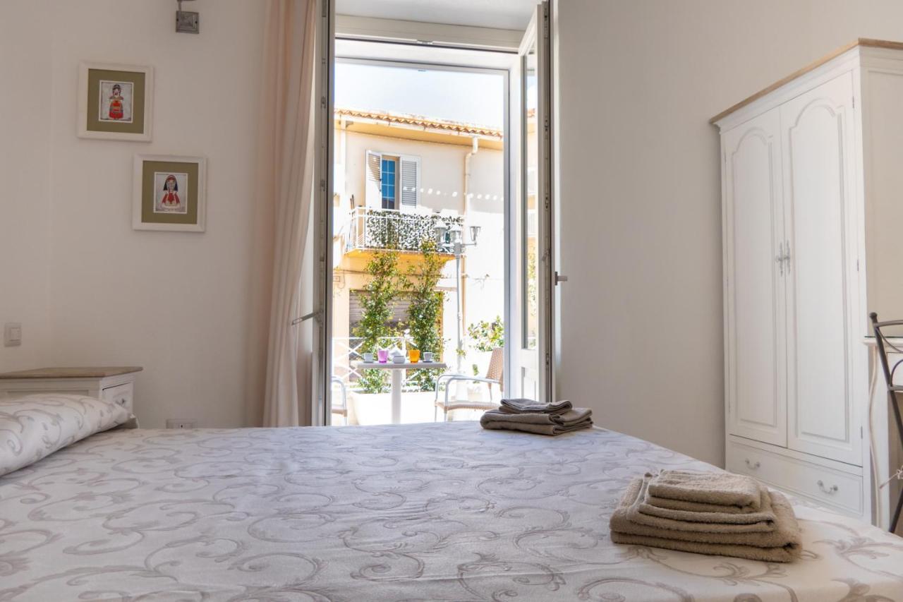 Marme Hotel San Teodoro  Buitenkant foto