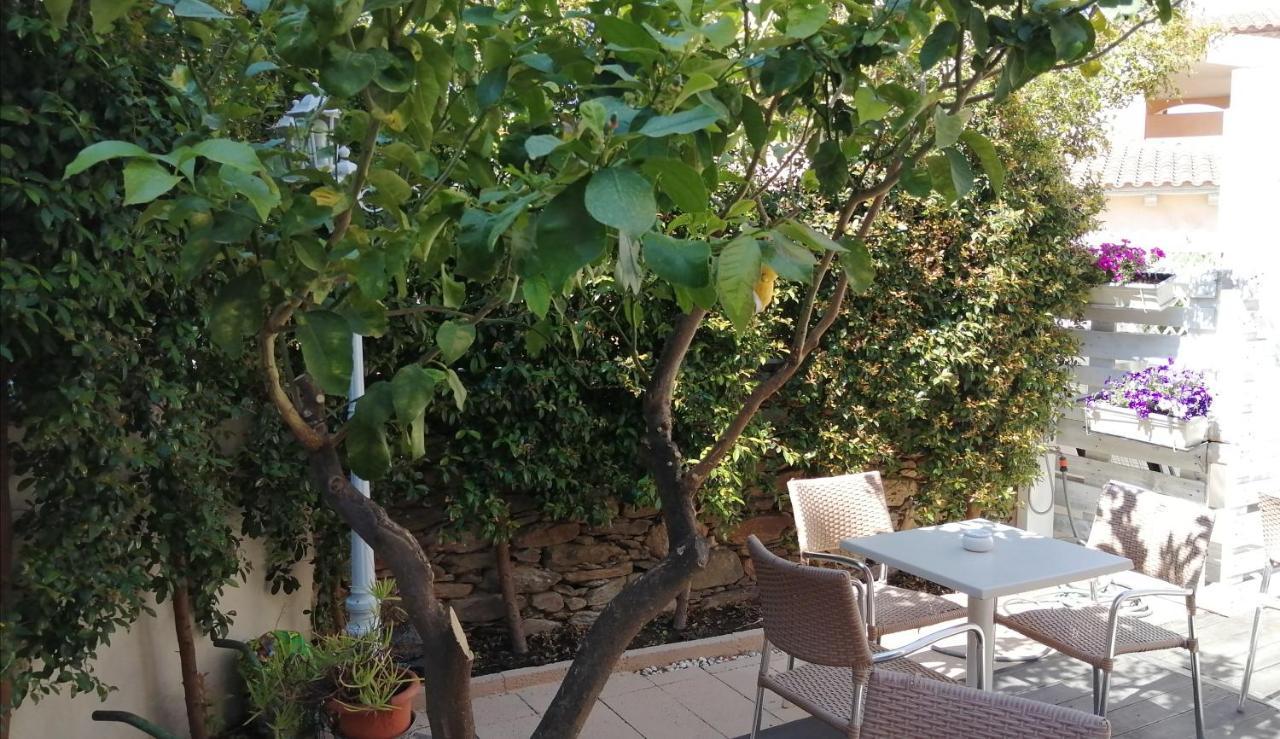 Marme Hotel San Teodoro  Buitenkant foto