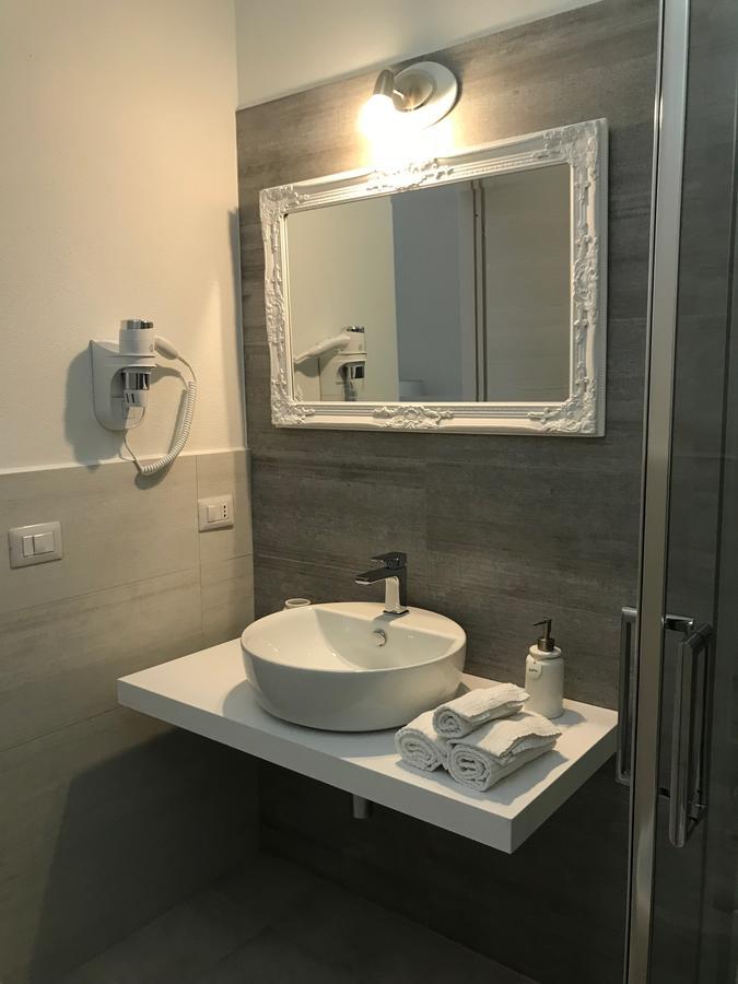 Marme Hotel San Teodoro  Buitenkant foto