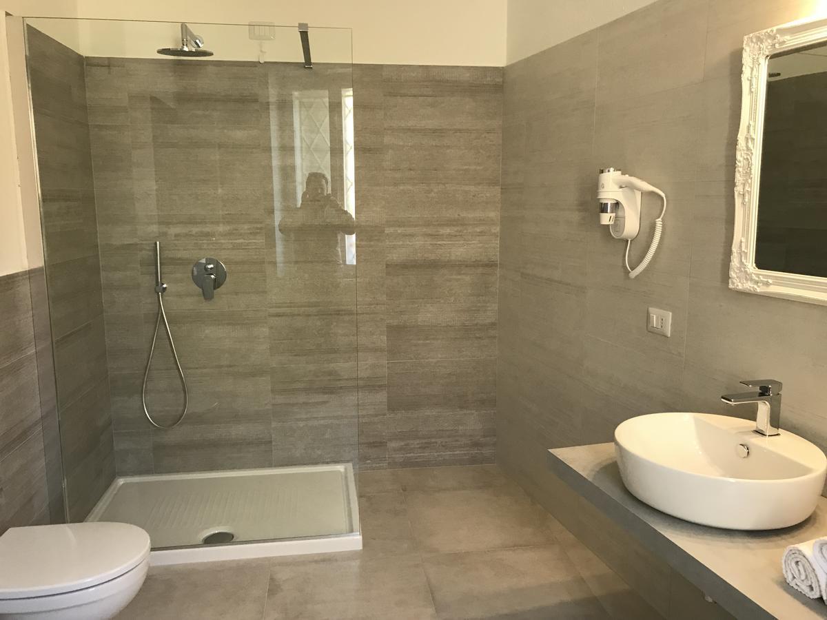 Marme Hotel San Teodoro  Buitenkant foto